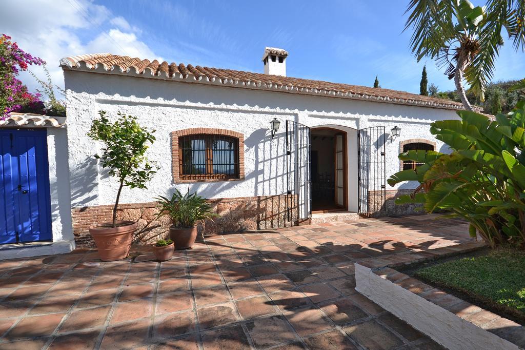 Villa El Molino Menyber Nerja Dış mekan fotoğraf